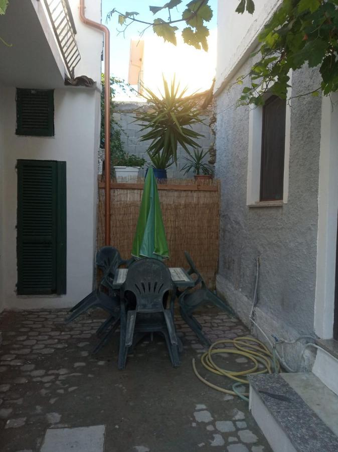 3 Mini Studios In Siniscola Exteriör bild